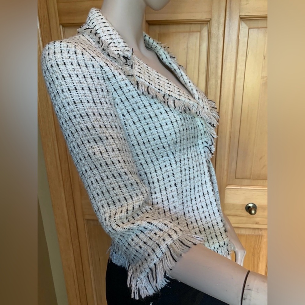 Ivory Tweed Fringe Bolero Jacket White House Black Market Sz 2 #4 - Picture 5 of 10